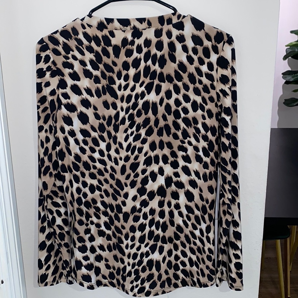 Inc cheetah blouse with zip pockets - Picture 2 of 2